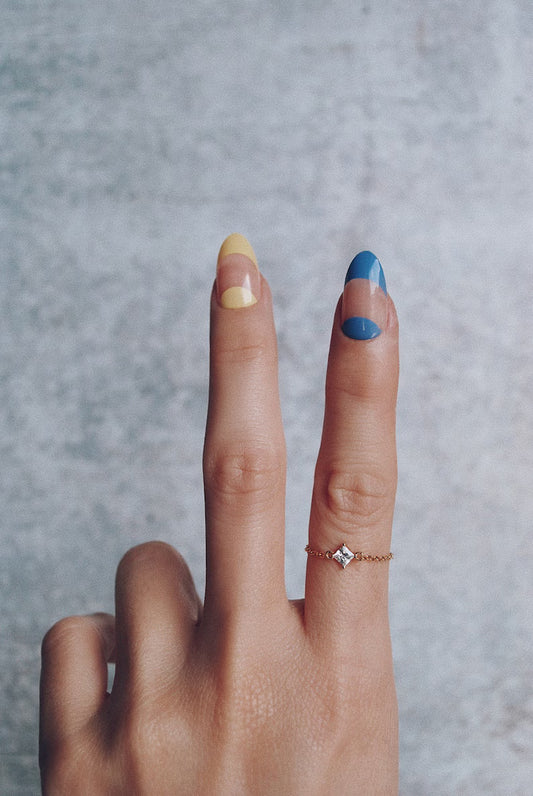 Dainty Sparkle Finger Ring
