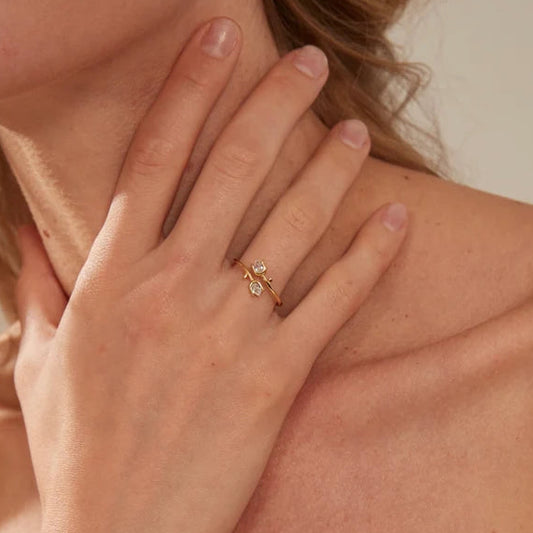 Double Leaf Open Gold Ring with Pear Crystal Stones