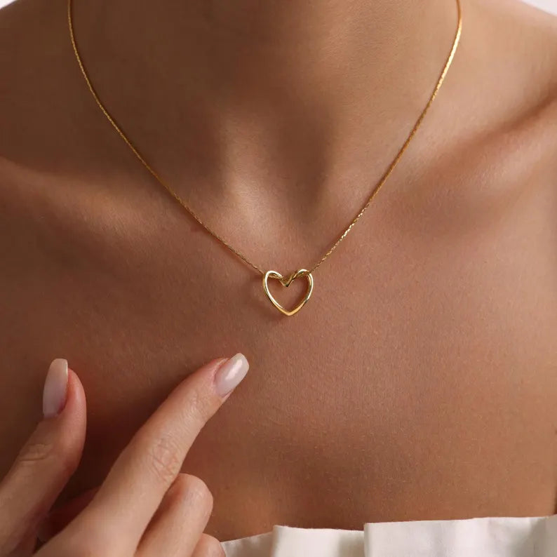 Minimalist Gold Heart Necklace
