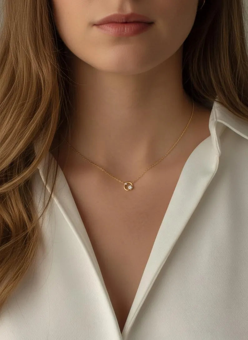 Elegant Gold Circle Necklace